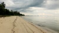 Destinasi Wisata Menarik Pantai Ketapang Indah, Cilacap-kawanonline.co.id