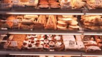 usaha toko kue kering