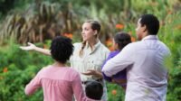 Jasa Tour Guide Wisata kawan jalan online