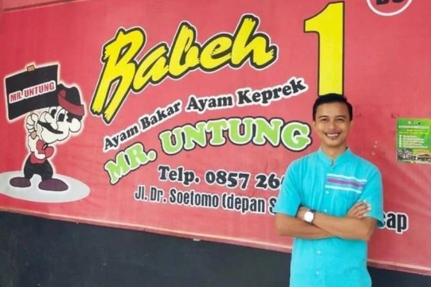 Ayam Bakar Lezat Cuma di Babeh Mr. Untung