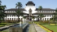 Seblak! Makanan Kegemaran Anak Muda