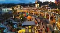 Traveling Seru Bersama Keluarga di Heha Sky View-kawanonline