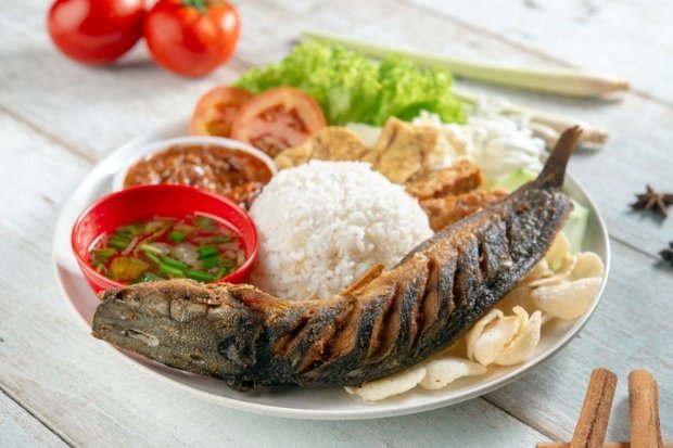 Ciri Khas Pecel Lele-kawanonlinee (1)