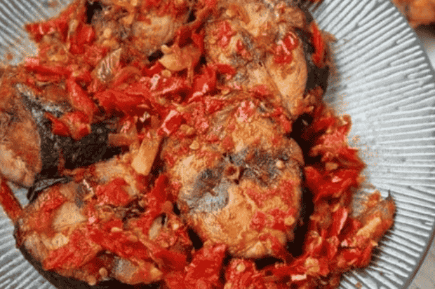 Resep Ikan Tongkol Balado Pedas yang Menggugah Selera-kawanonline