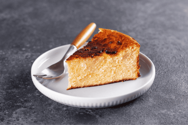Busy Cheese Cafe Blok M, Surganya Pecinta Cheesecake kawan online © (canva.com | Ahanov Michael)