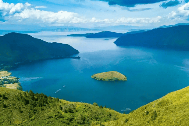 Danau Toba, Pesona Alam, Sejarah, dan Cerita Rakyat di Baliknya kawan online