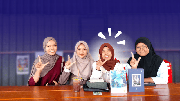 Merawat Kesadaran Lewat Literasi, Simak Jejak Mitrie Kumalasari di Klub Literasi Cilacap kawan online