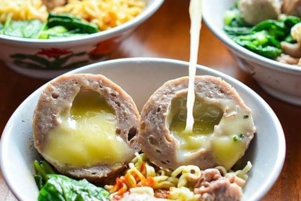Bakso Mozzarella yang Semakin Diminati Pecinta Kuliner