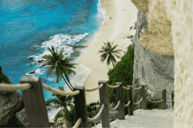 Wisata Terbaik di Nusa Penida Bali yang Wajib Kamu Jelajahi