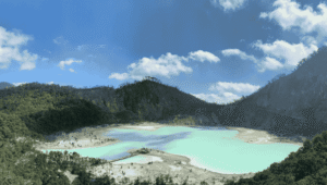 Keindahan Kawah Putih Ciwidey yang Selalu Memikat