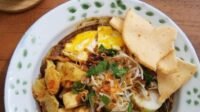 Kelezatan Tahu Gimbal Penikmat Kuliner Nusantara