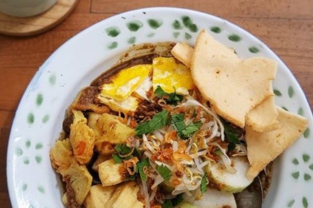 Kelezatan Tahu Gimbal Penikmat Kuliner Nusantara