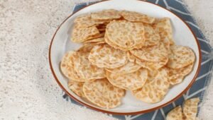 Keripik Tempe sebagai Camilan Tradisional yang Tetap Relevan