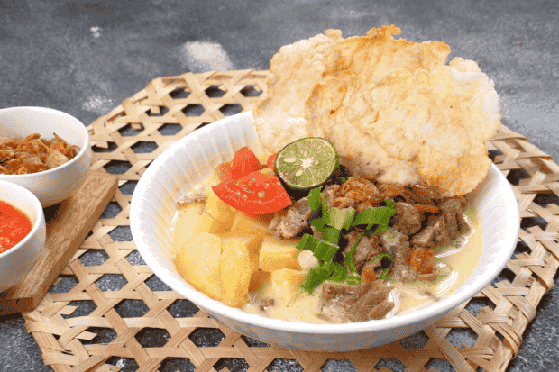 Soto Betawi, Jejak Rasa yang Tumbuh Bersama Jakarta
