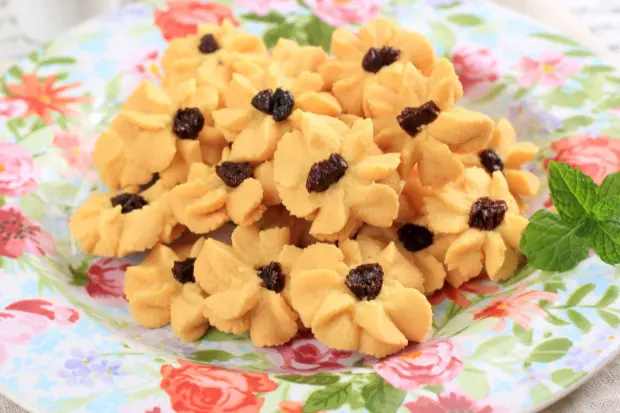 Kue Semprit Rekomendasi Kue Lebaran untuk Sajian Tamu