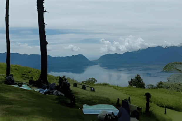 Suasana Budaya dan Kehidupan Lokal Puncak Lawang Bukittinggi kawan online