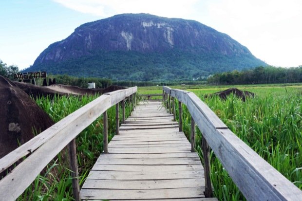 Bukit Kelam sebagai Destinasi Wisata Alam kawan online