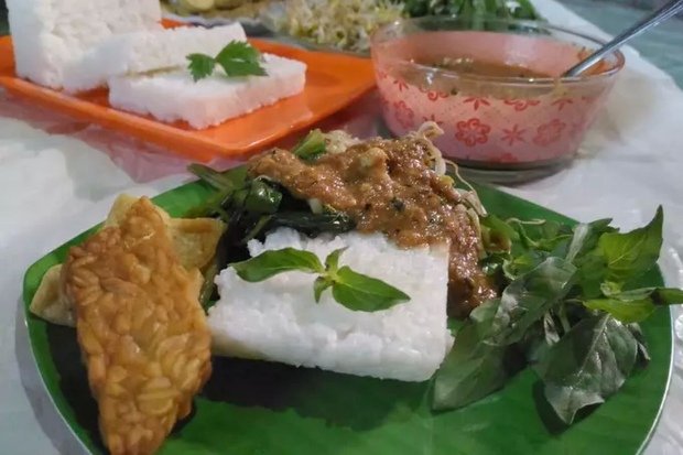 Peran Punten Pecel dalam Kehidupan Masyarakat kawan online