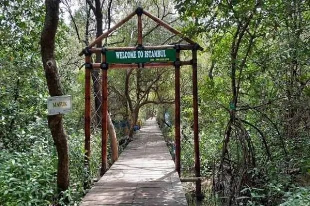 Asal usul nama Istambul dalam nama Pantai Glagah Wangi kawan online