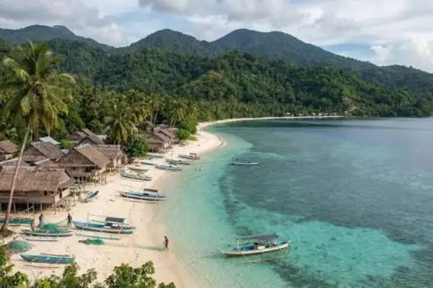 Keindahan Alam Pulau Buru kawan online